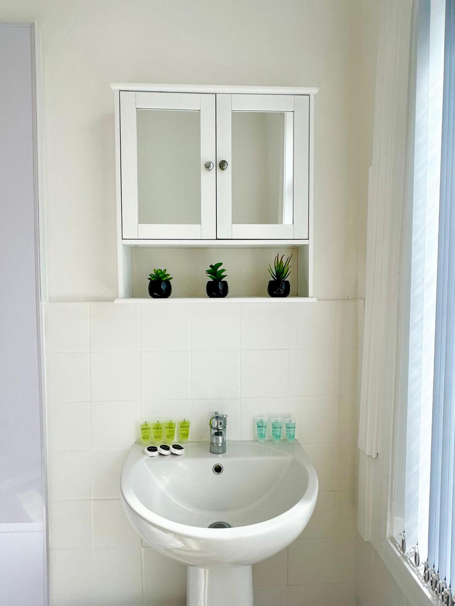 Cosy & Modern 4Bd House Near Anfield Stadium Vila Liverpool Exterior foto